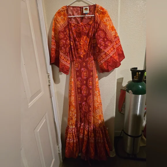 FARM Rio Anthro Orange Flutter Sleeve Tie Back Mini M - Picture 1 of 6